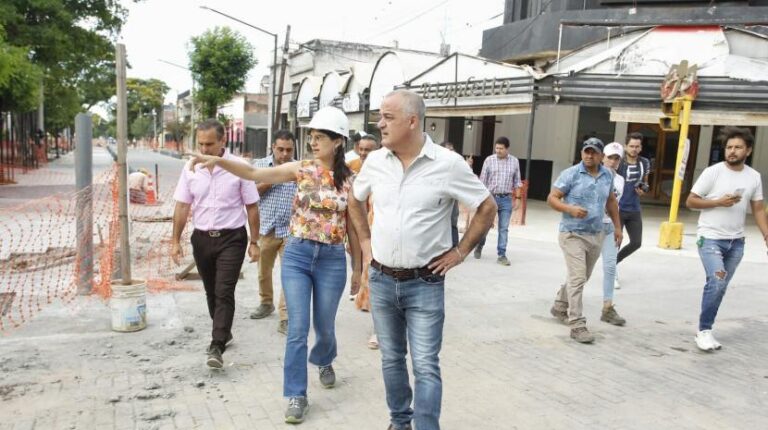 Noguera supervisó las obras en avenida Alem en Tafí Viejo