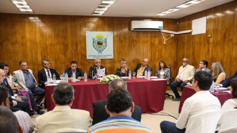 Noguera destacó los nuevos edificios y obras para Tafí Viejo