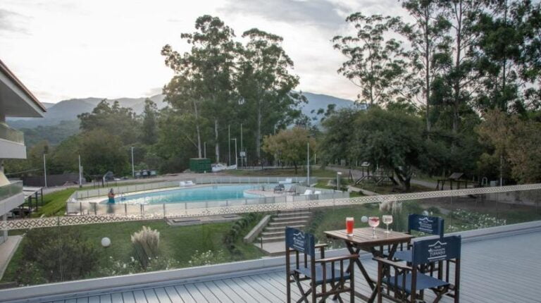 Disfruta de los atardeceres en el Yungas Sky Bar