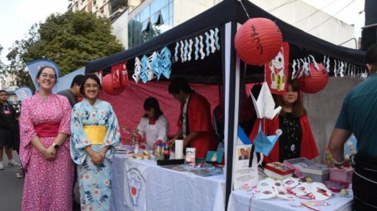 Fiesta de Colectividades: Celebrando la diversidad en el Día del Inmigrante