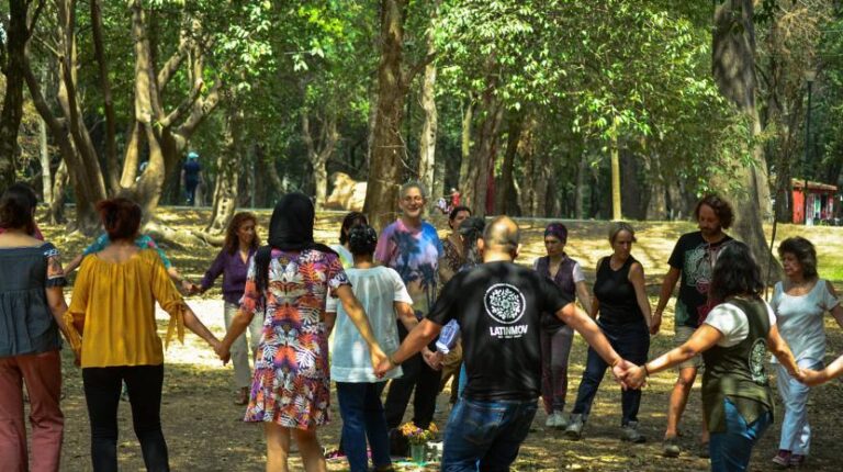 Taller de Danzas Circulares en el Hotel Atahualpa Yupanqui de Tafí Viejo