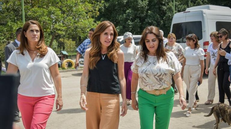 Visita de la ministra Tolosa Paz destaca el compromiso por el medio ambiente y la producción sustentable en Tafí Viejo