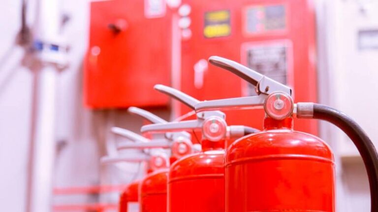 Taller sobre el Manejo de Extintores para Prevenir Incendios