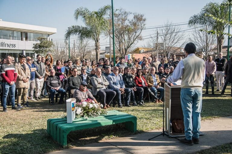 Inauguración de la Plaza Padre Mugica en Lomas de Tafí