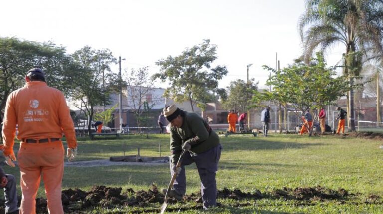 Nuevo Resplandor en Lomas de Tafí: Mejoras en la Iluminación Benefician a Vecinos y Medio Ambiente