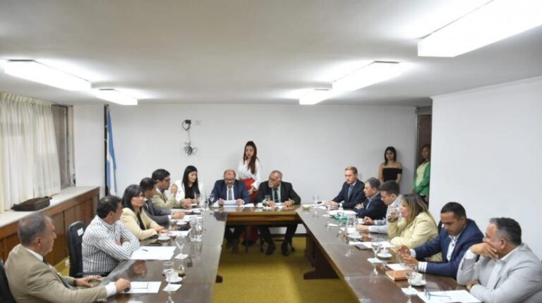 Invitación a la inauguración de la nueva sede del Concejo Deliberante de Tafí Viejo