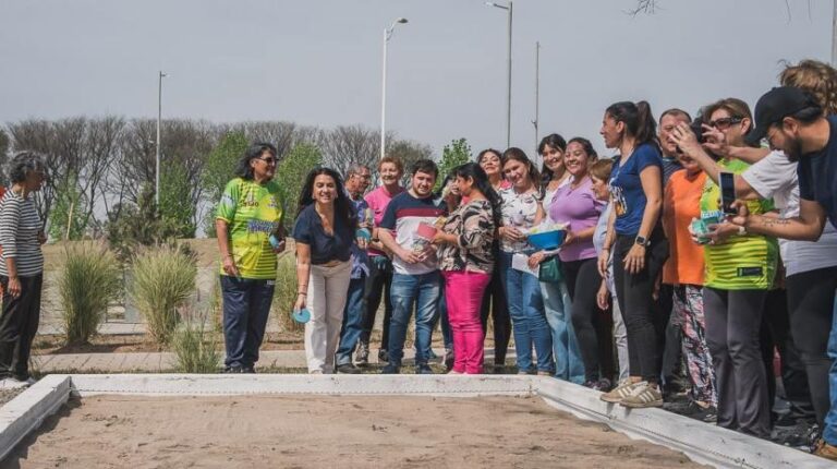 El Tejo gana adeptos en el Parque Miguel Lillo: ¡Sumate!