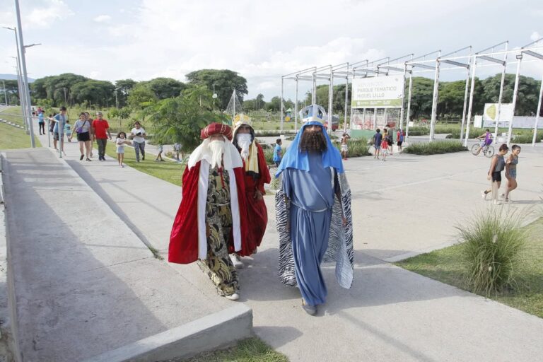 ¡Un día mágico en Tafí Viejo con la llegada de los Reyes Magos!