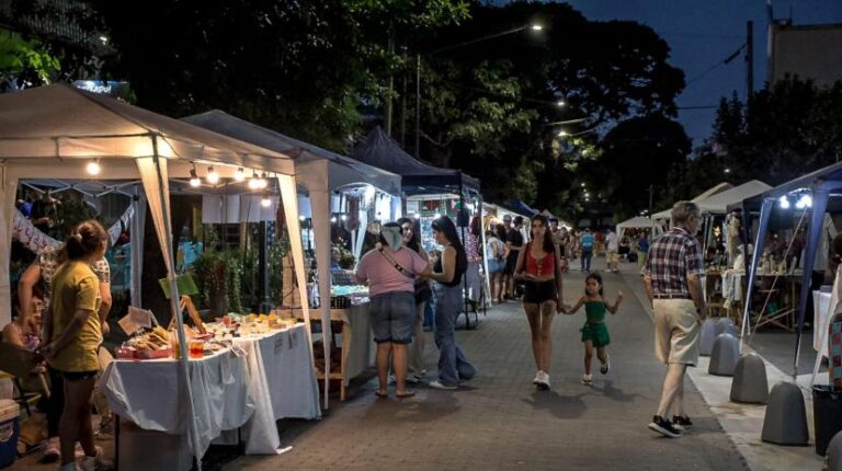 Feria de Artesanos y Emprendedores de Verano: creatividad, cultura y comercio local