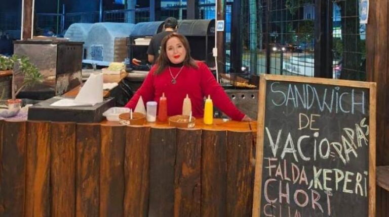 “Deleitando Paladares”: del esfuerzo callejero a un lugar fijo en el Paseo Gastronómico