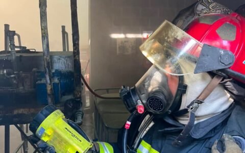 Explosión en fábrica de plásticos local: Bomberos controlaron la situación