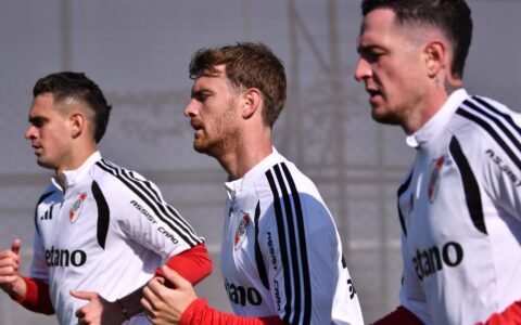 Borré cerca de la titularidad en River: entusiasmo en Lomas de Tafí