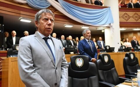 Bussi pide unidad opositora en Tucumán para las elecciones de 2027