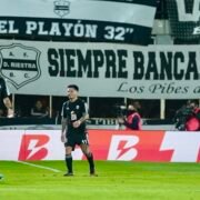 El impresionante historial de Riestra ante los cinco grandes en casa