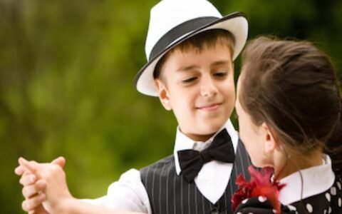 Invitan a niños y niñas a participar del taller de tango en Tafí Viejo