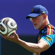 Mundial: España y Francia definen sus equipos para la semi del martes