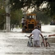 Tucumán propone un sistema de alerta temprana ante emergencias