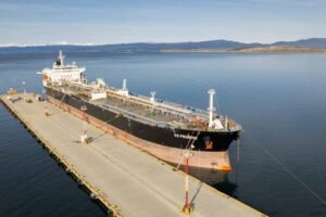 Buque británico en Ushuaia: Conflicto por soberanía enciende el debate