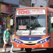 La UTA suspende el paro de colectivos en el interior del país