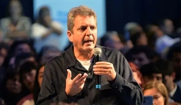 Massa reaparece en Rosario con un mensaje de unidad peronista