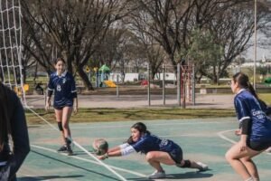 ¡350 Jóvenes De Tafí Viejo Encienden Los Juegos Estudiantiles Con Pasión!