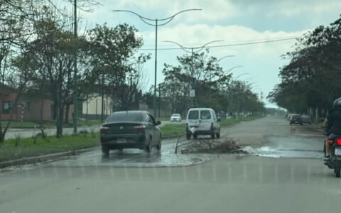 Preocupación en Lomas de Tafí por persistente vertiente cloacal