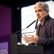 Préstamos en dólares para empresas: bancos celebran, pero con gradualismo