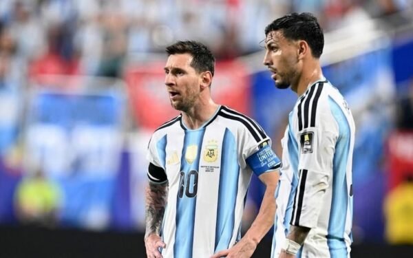 Paredes suelta la bomba tras el adiós de Messi: ve muy difícil seguir en la Selección