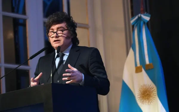 Milei enfrenta el malestar social sin ceder en disciplina fiscal