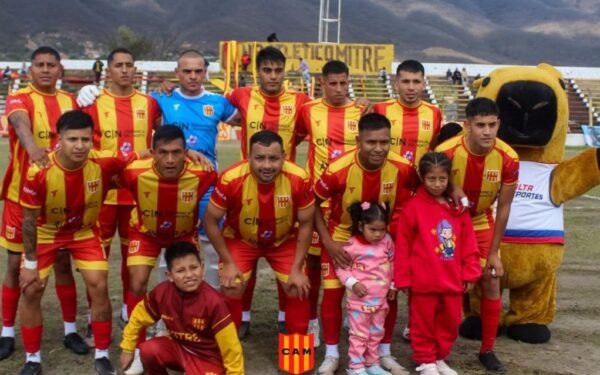 Mitre enciende el ciclón y es el único invicto y líder de la Zona 5 del Regional Amateur
