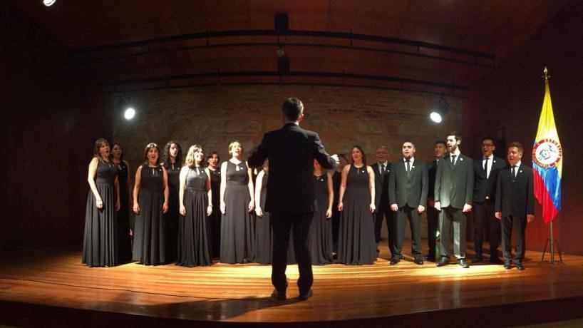 Vocálica deslumbra Tafí Viejo con un concierto coral que celebra la diversidad musical