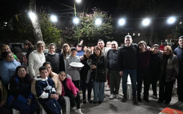 Vecinos de Tafí Viejo celebran el nuevo puente que cambiará la cara de la ciudad