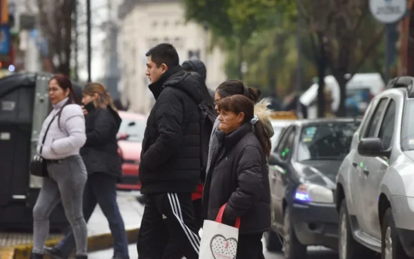Tucumán: Frío matinal y sol esquivo, ¿se salva la tarde?