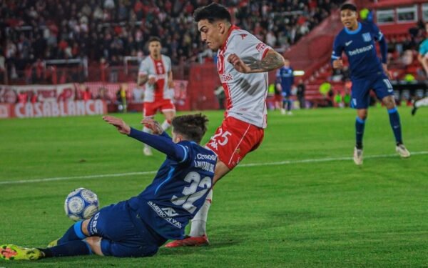 ¡Duelo de Gigantes! Huracán y Racing Chocan en un Ducó Ardiente