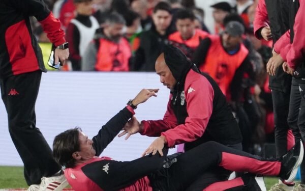 Terrible festejo de Diego Martínez al vencer a River y su invicto en el Monumental