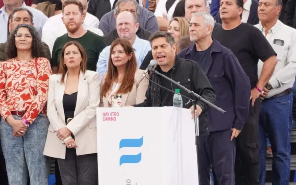 Kicillof dijo ‘cuenten conmigo’ y dejó lanzada la candidatura de 2027