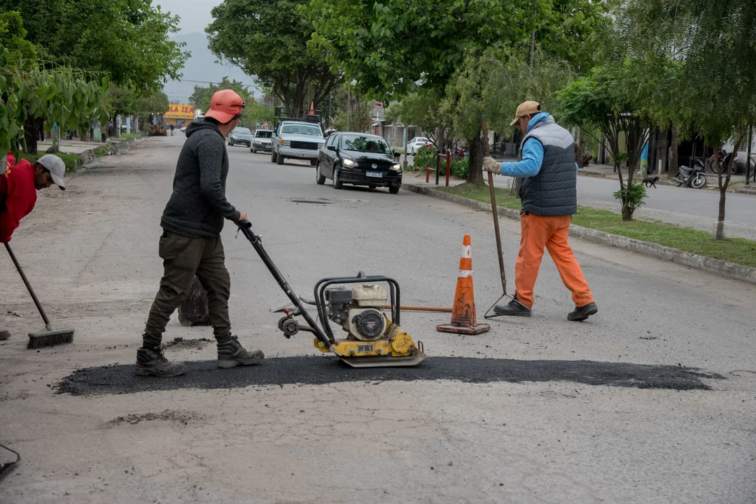 Villa Amalia: un operativo integral para recuperar calles y erradicar basurales crónicos
