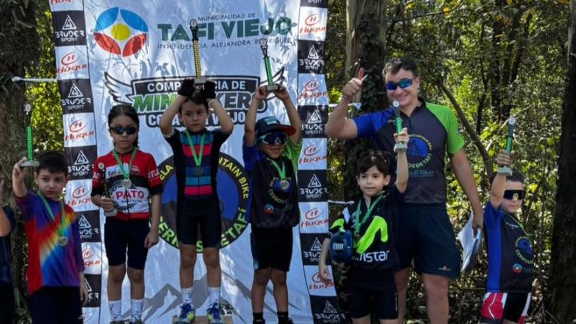 Mini Bikers: la pista rugió con el futuro del ciclismo tucumano
