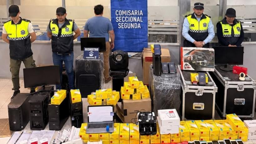 Estafa informática por $31 millones: allanan 5 propiedades y detienen al presunto autor