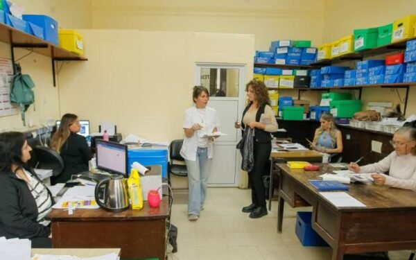 Municipio capacita a empleados para detectar señales de riesgo suicida