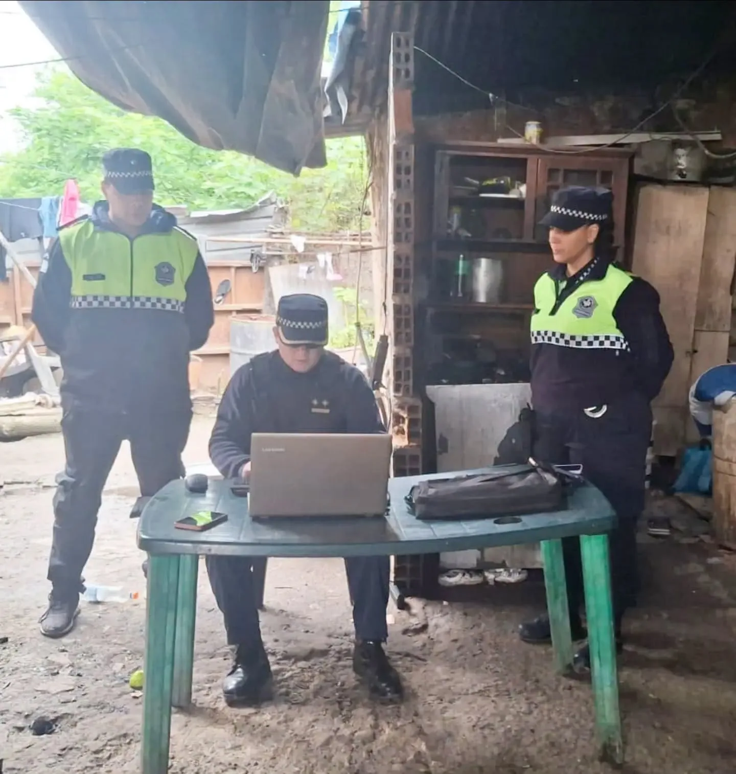 Cuatro allanamientos en Lomas de Tafí: secuestran machete y munición en investigación por lesiones