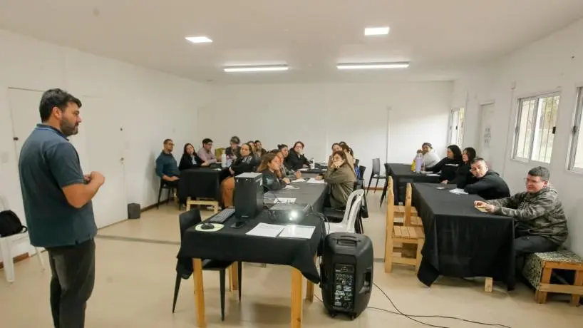 Tafí Viejo: Capacitan a municipales para optimizar servicios al vecino