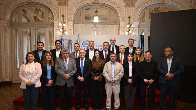 Jaldo afianza el oeste tucumano con la mira en 2027
