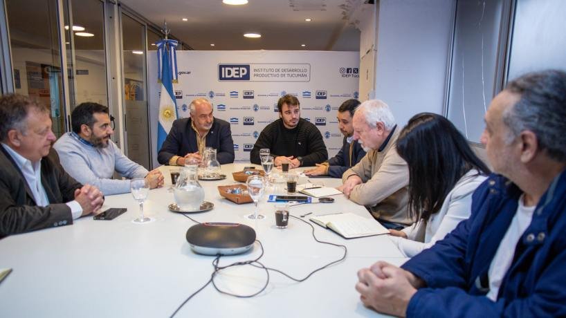Tucumán apuesta a la IA: un plan estratégico para revolucionar sus sectores productivos