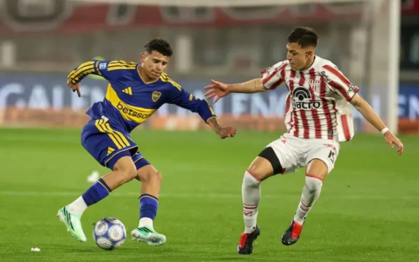Polémica y garrafal error: Instituto y Boca se repartieron todo en un Kempes de infarto