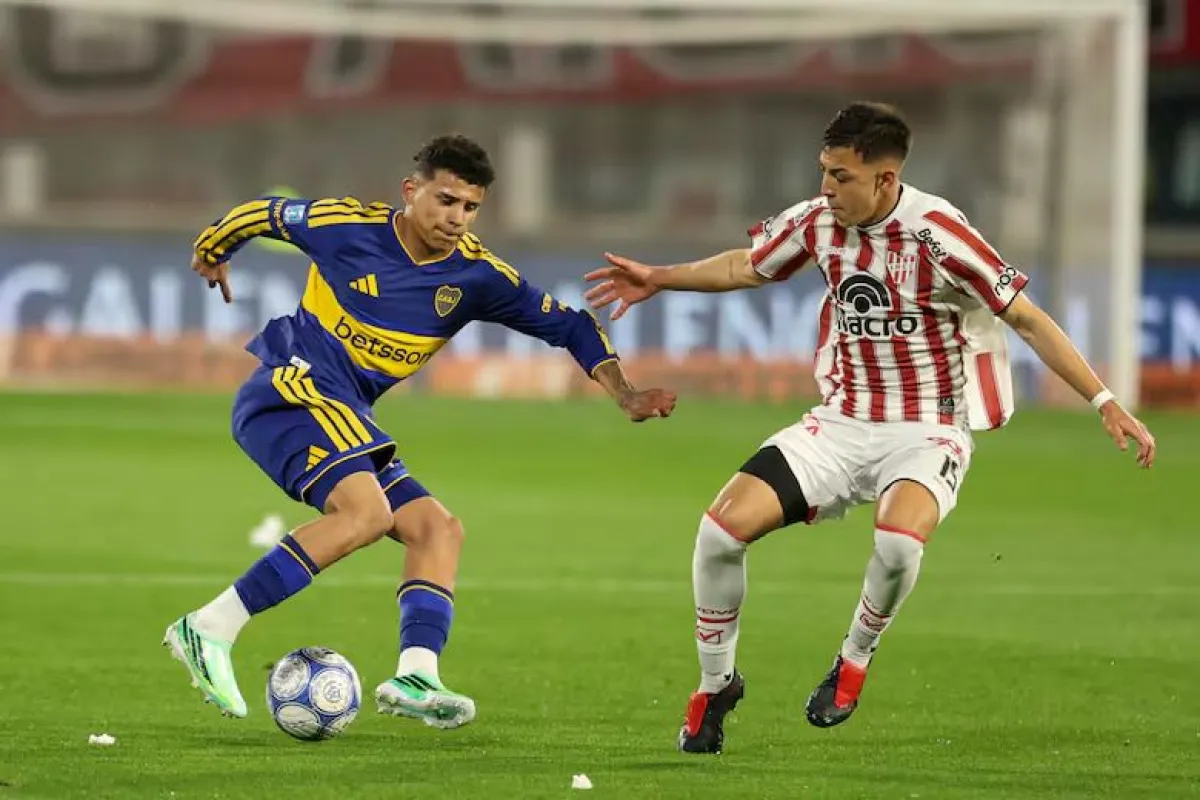 Polémica y garrafal error: Instituto y Boca se repartieron todo en un Kempes de infarto