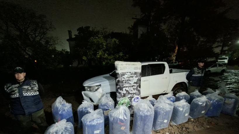 Impacto en la región: cayeron una tonelada de hojas de coca tras persecución en Tucumán