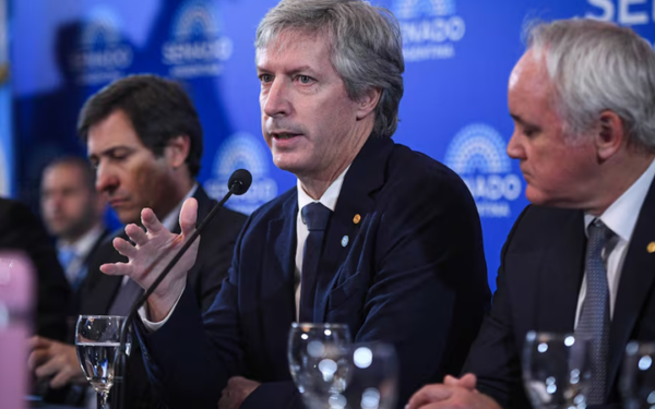 El Central admite bancos extranjeros en la operación del oro pero los blinda