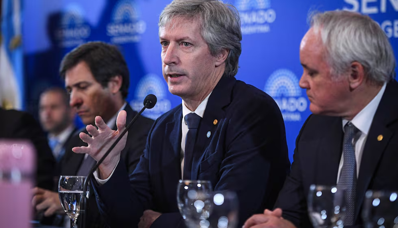 El Central admite bancos extranjeros en la operación del oro pero los blinda