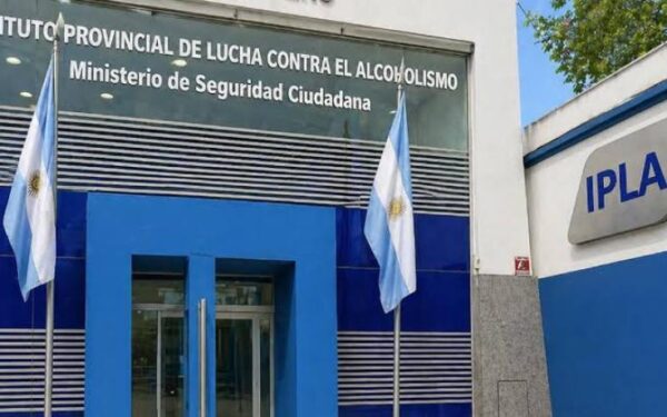 Jaldo impulsa la normalización de los organismos intervenidos en Tucumán